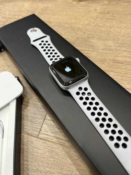 Apple watch 6 40mm NIKE