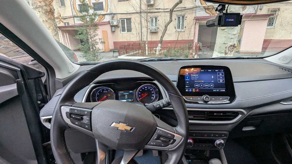 Traker 2 Turbo Premier