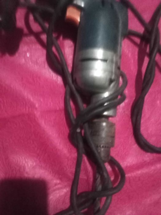 Бормашина.   .    .