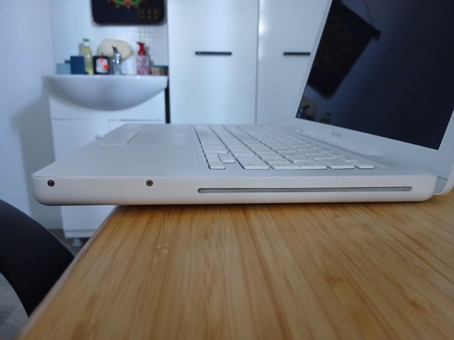 MacBook 2007 на части