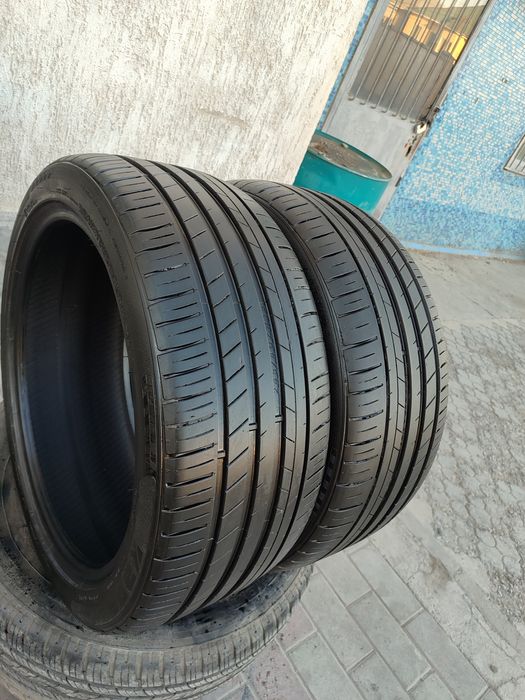 Летняя резина 245/40R19(2шт)