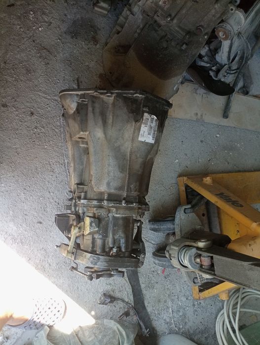 6 степенна ръчна скоростна кутия за Спринтер 906