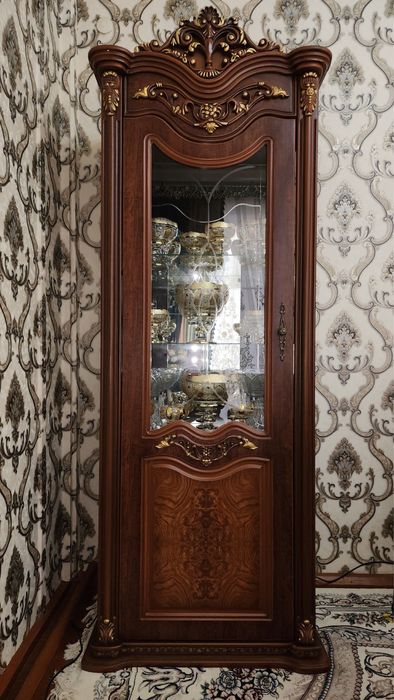 Mebel sotiladi 350$ holati ideal