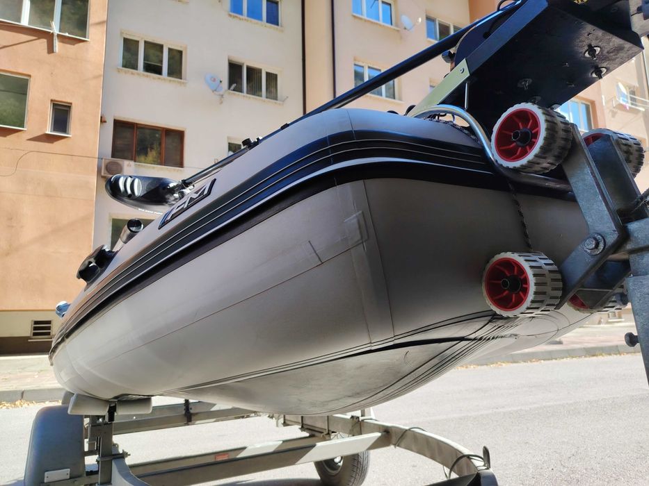 Надуваема лодка OMEGA 330 KU + извънбордов двигател Yamaha F6