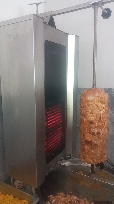 Лаваш Аппарат сотилади рабочий