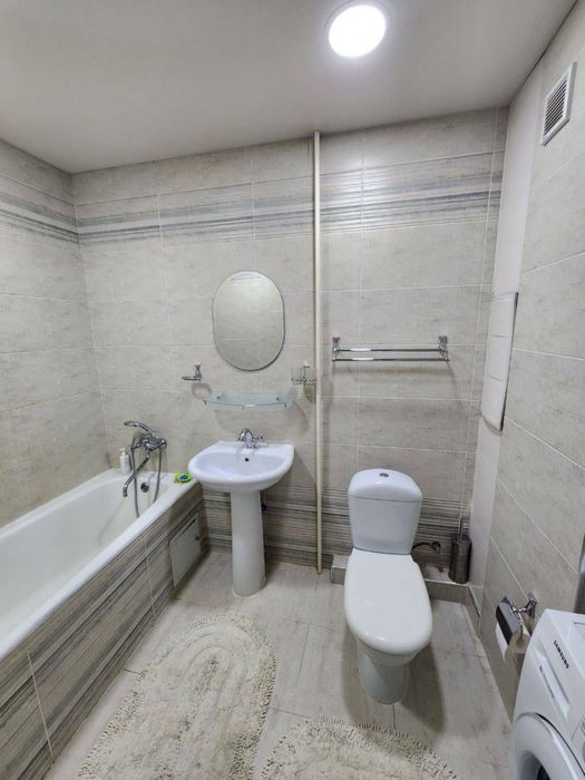 Kvartira sotiladi Qoraqamish 2/3 3 xona