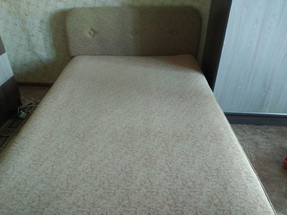 Кровать полуторка 35.000