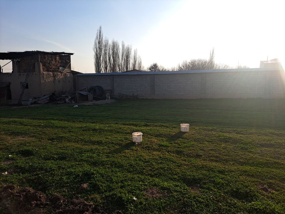 Продаётся земля 7 сотих адрес Тошкент обл Кибрайский рай.