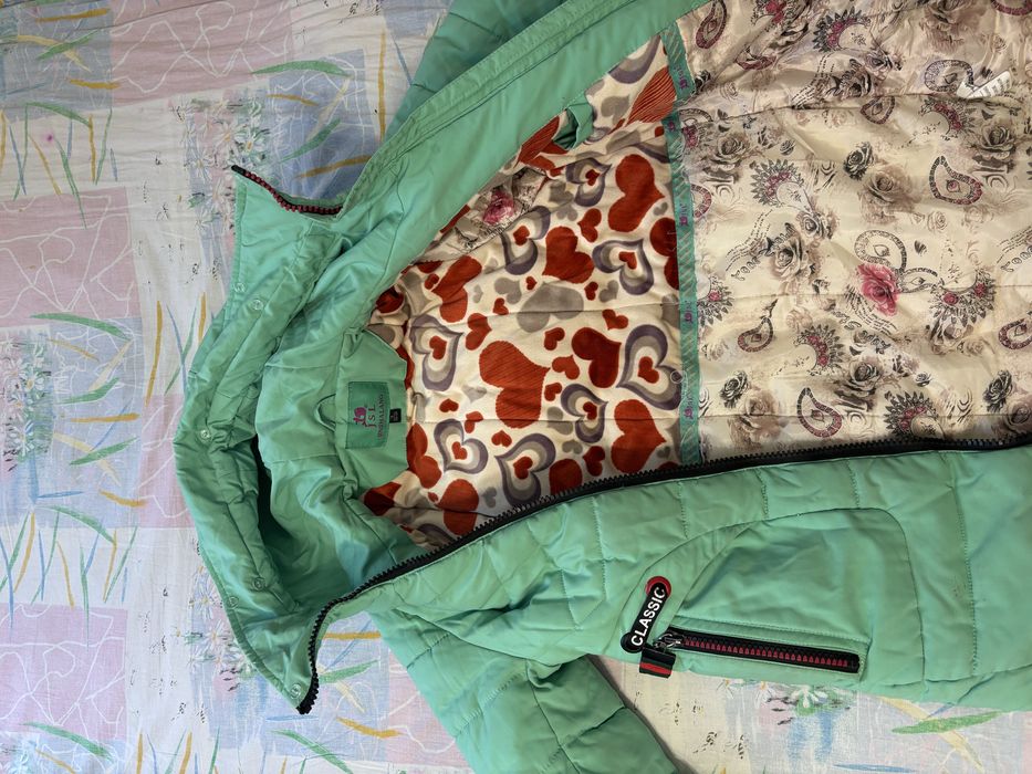 Куртки теплые отдам даром