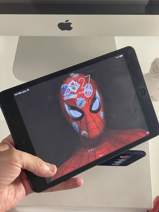 Apple iPad Mini 64GB SIM (cellular) планшет