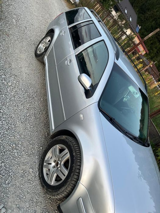 Vând VW Bora 1.9 TDI