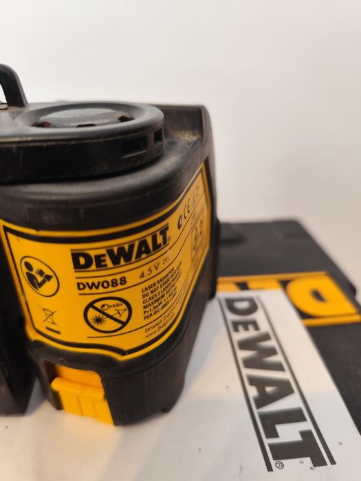 Laser Dewal, model DW088