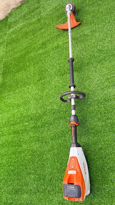 STIHL HLA 135 + батерия + зарядно | Професионален акумулаторен тример
