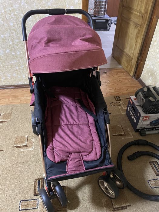 Коляска в хорошем состоянии