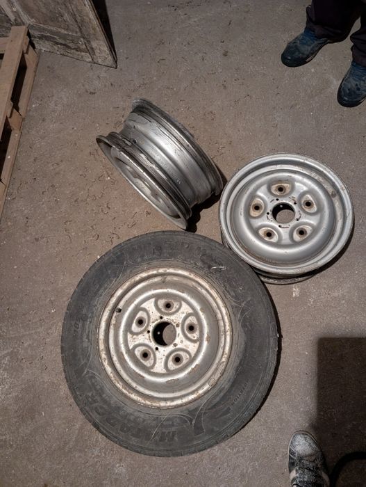 три джанти 14" за Форд Транзит 1988