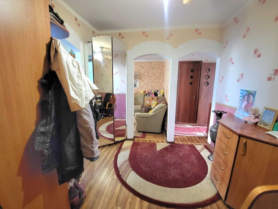 2-комн.кв.ул.пл. в р-не ЖД больницы