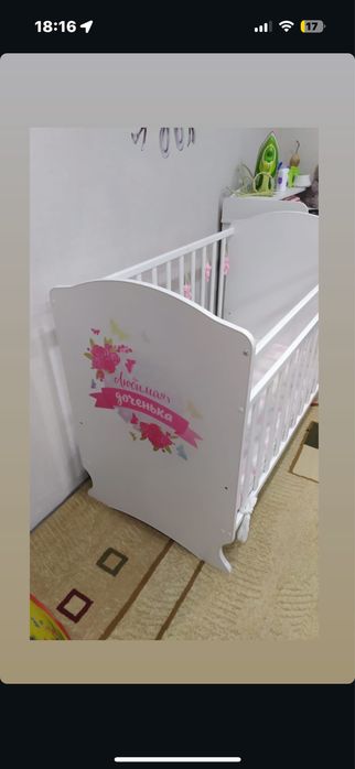 Продам детскую кроватку
