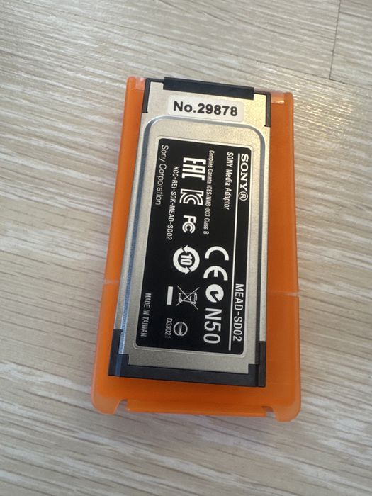 Adaptor card sony sxs la sd card  produs nou