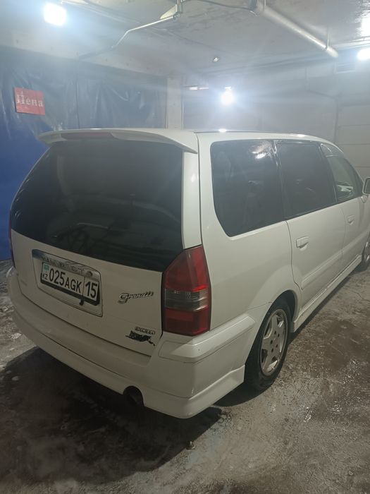 Продам или обмен митсубиси чариот