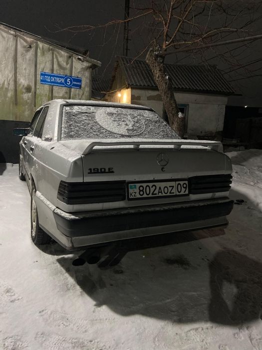 Мерседес е190 2.3 паук мех5