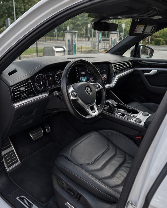 VOLKSWAGEN Touareg 2019 — imagine 4