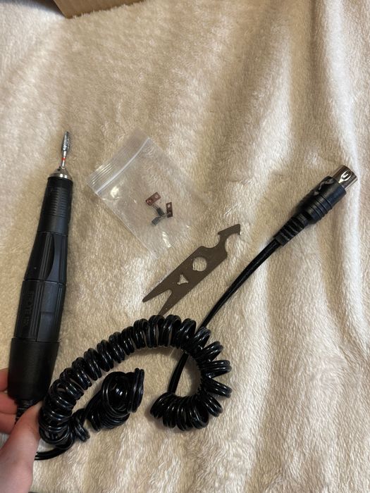 Маникюрный аппарат+ лампа