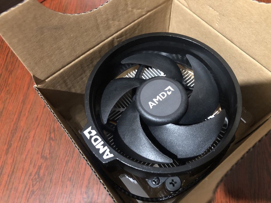 Кулер центрального процессора AMD Ryzen 5