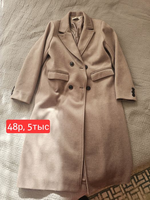 Пальто 2 тыс 42 и 48р