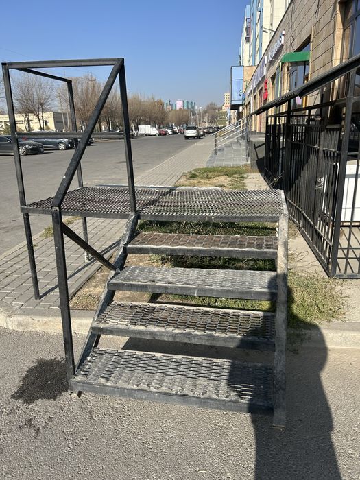 Продается лестница