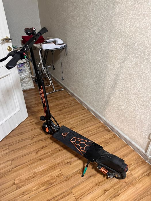 Электросамокат Kugoo m2+