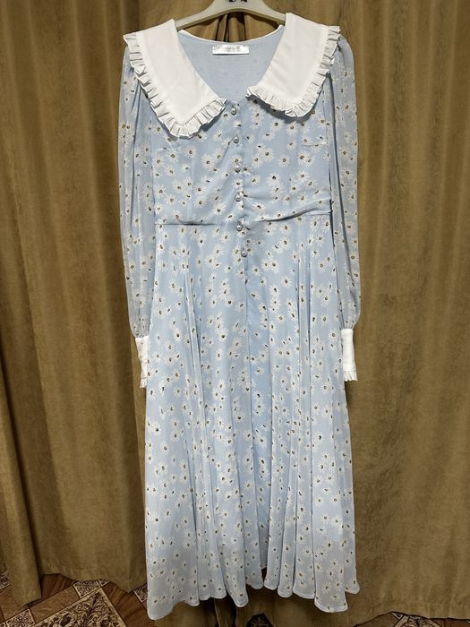 Платье  нарядное