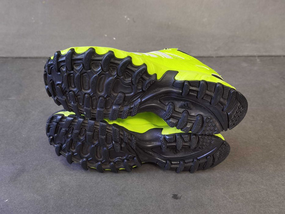 Ghete munte 38 39 adidasi Bocanci  alergare ADIDAS - Vietnam Ca NOI