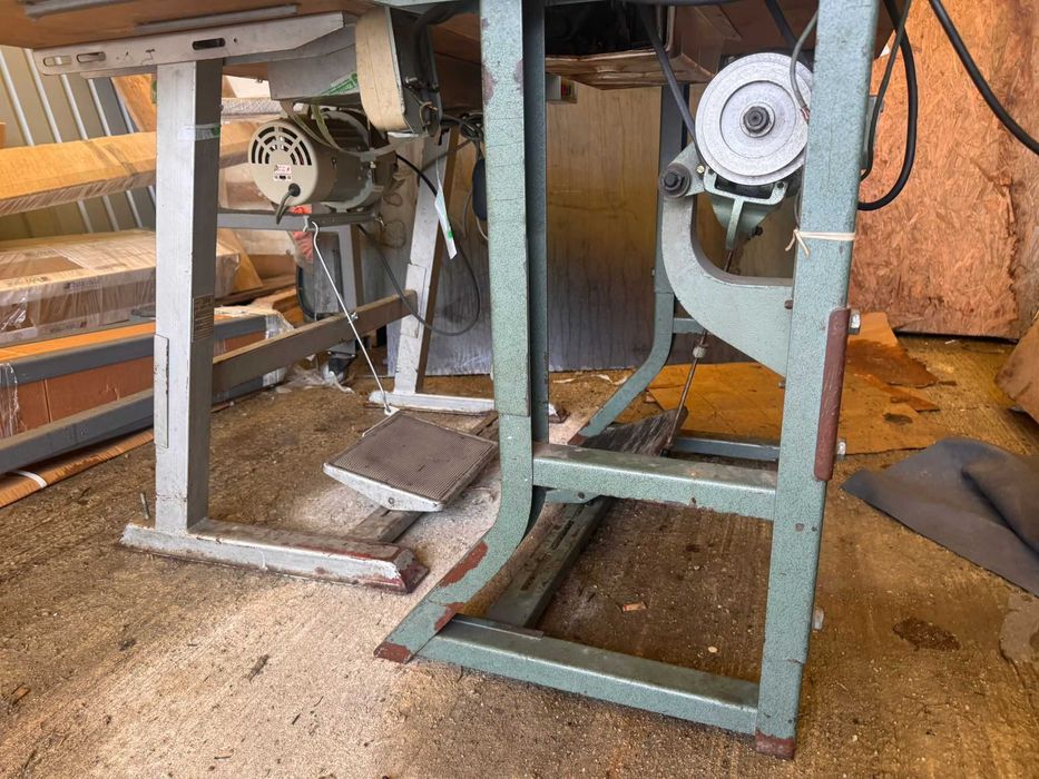 Masina de cusut Veche