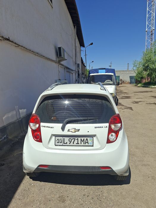 Chevrolet Spark 2015 — 8