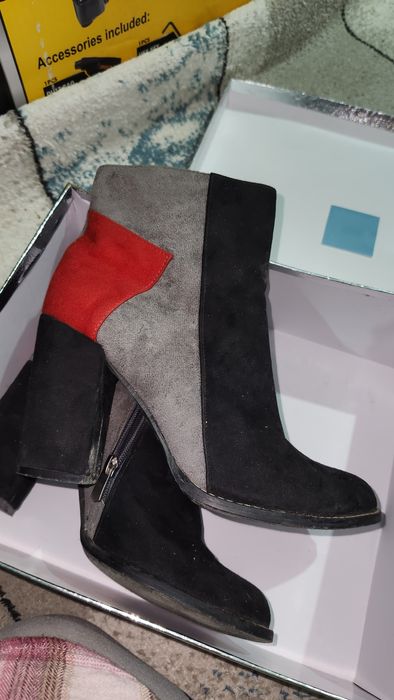 Демисезонные полусапожки