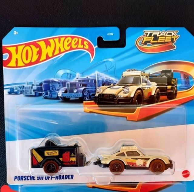 Macheta masinuta Porsche 911 Off Roader cu remorca rulota travel Hotwheels-jucarii, colectie