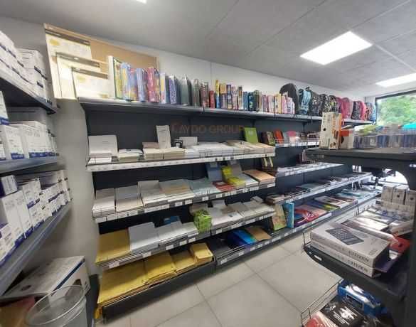 Метални крайстенни и островни стелажи за архив и книжарница тъмно сив