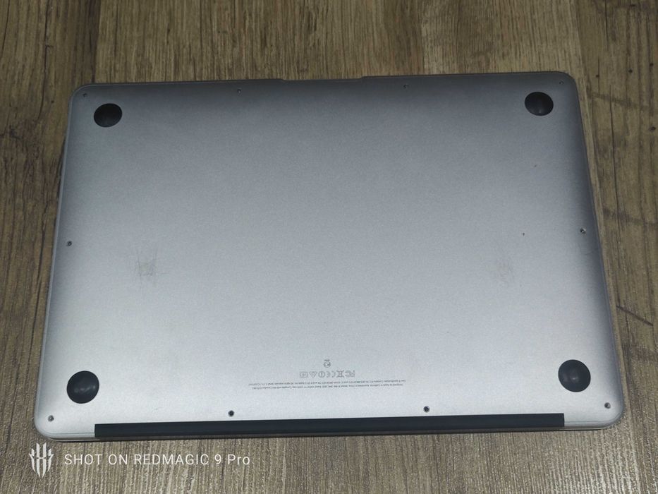 Macbook air 13, 2013 год