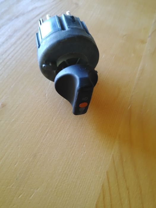 Части за мерцедес w124 2.5 д