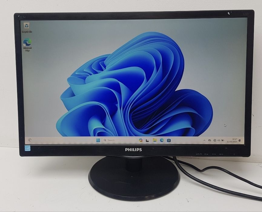 PC Gaming de buget (i7, GTX 970, 16GB RAM, SSD) cu Monitor Full HD  și Periferice