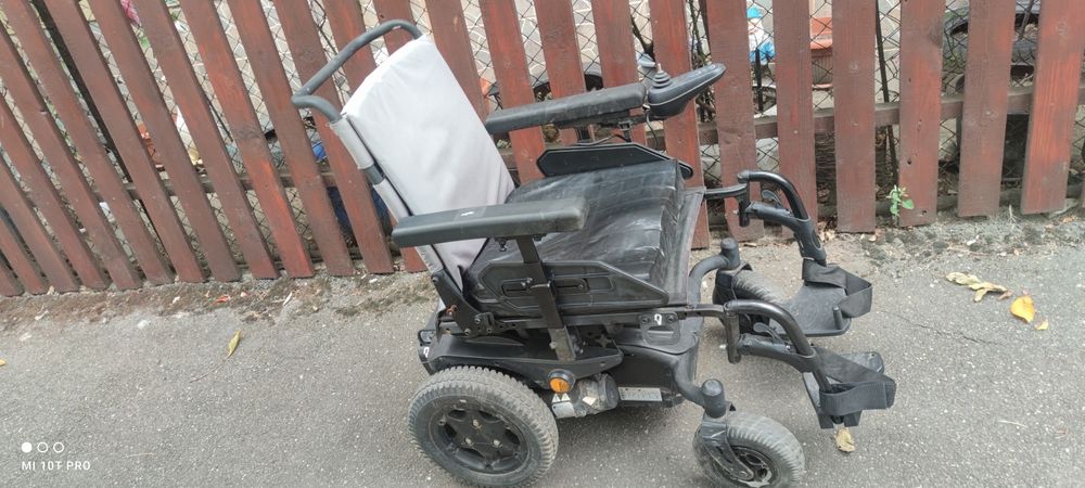 Cărucior electric
