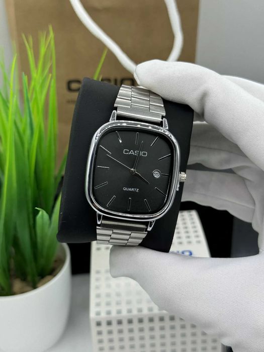 Soat, Erkaklar uchun Casio uslubidagi qo‘l soat