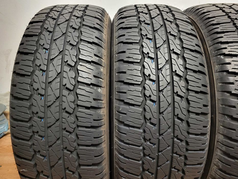 265/65/17  Bridgestone DOT4123 / джип