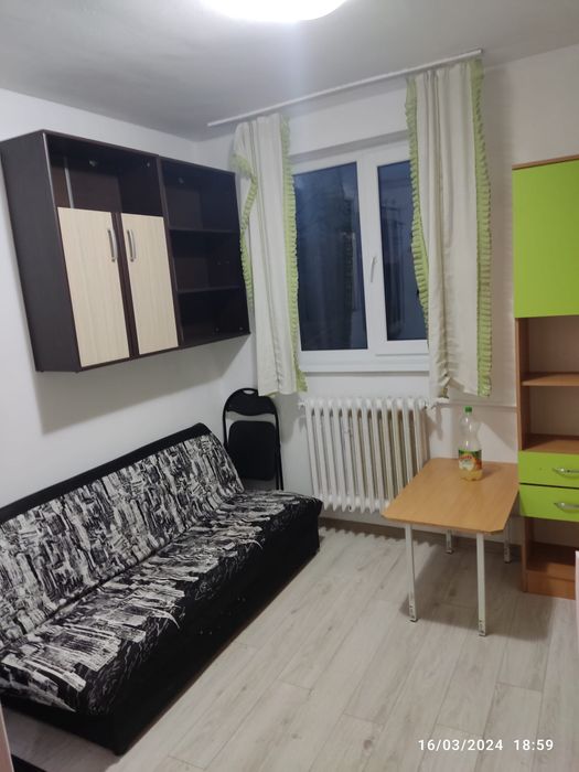 Vand garsoniera 11mp