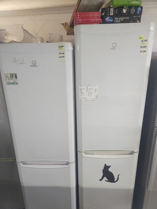 Холодильник рабочий