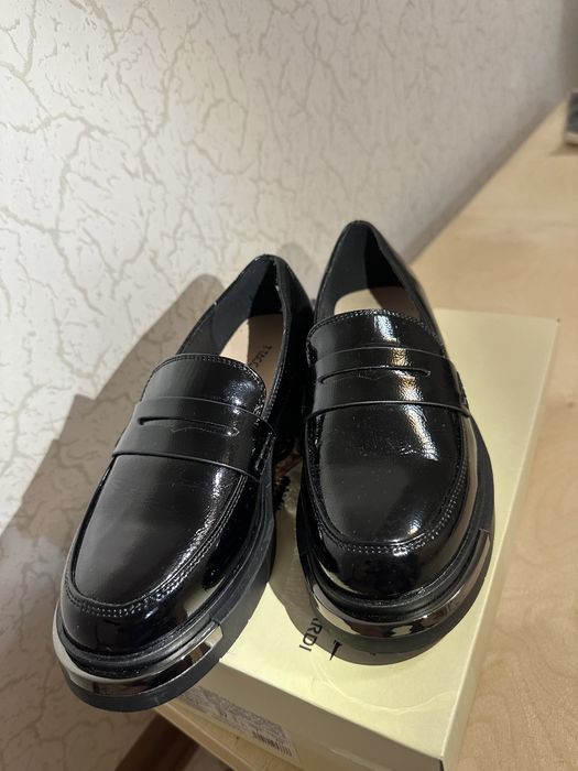 Продам женские лоферы