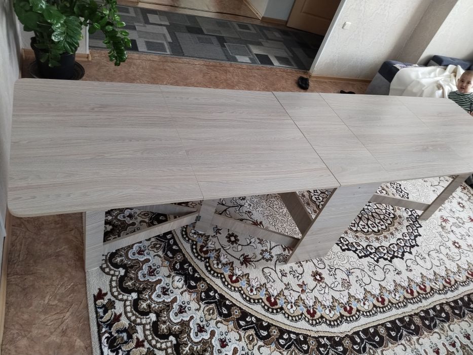 Продам стол-книжка, состояние отличное