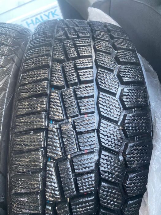 Резины  зимние срочно Viatti