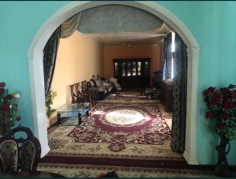 20 сотих ховли сотилади