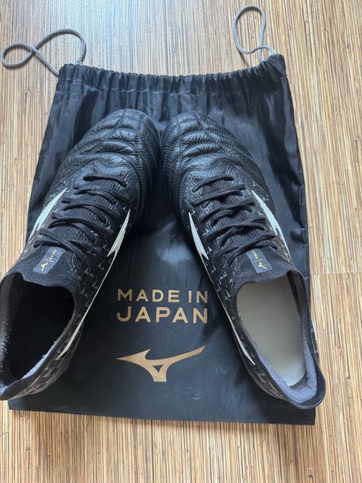 Mizuno Morelia Neo II Made in Japan FG – Футболни обувки. Номер на обувката 44.5